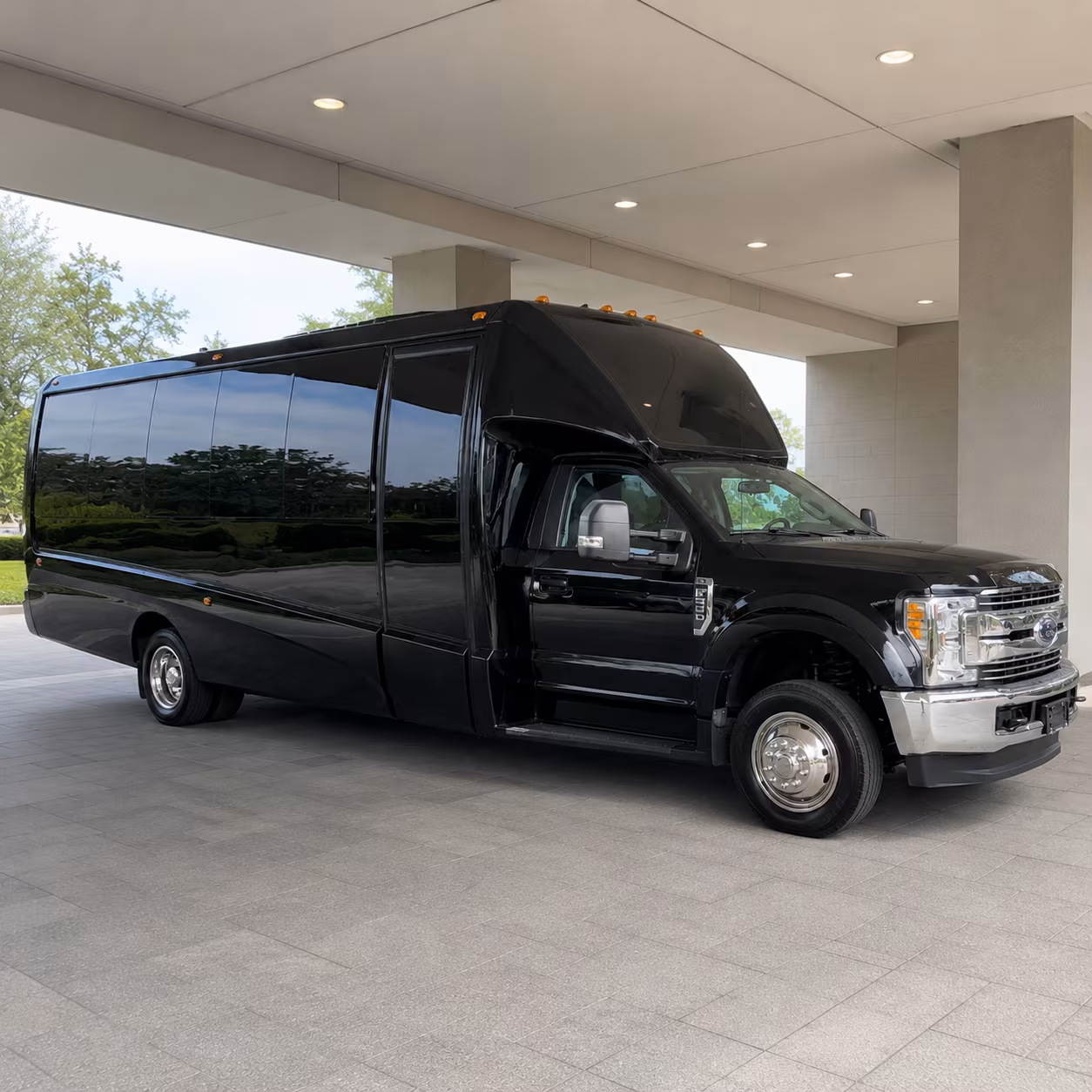 Hollywood Winery Tour & Pub Crawl Transportation