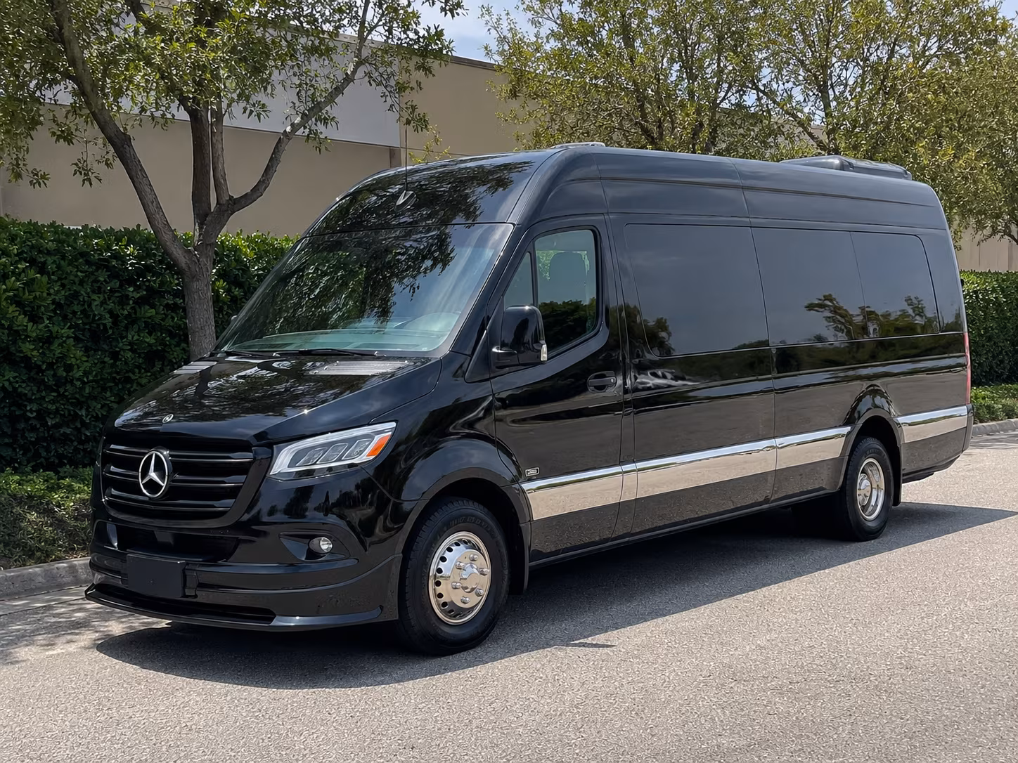 Miramar Airport Shuttles & Transportation