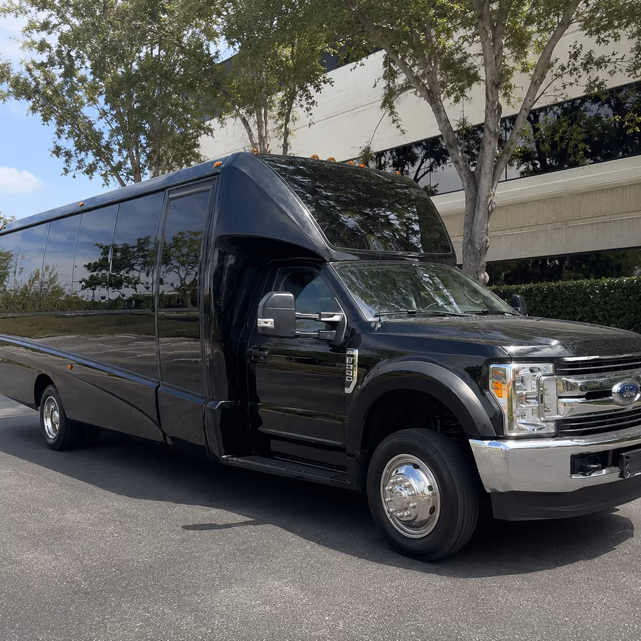 Miramar Birthday, Sweet 16, & Quinceañera Transportation onboard seating