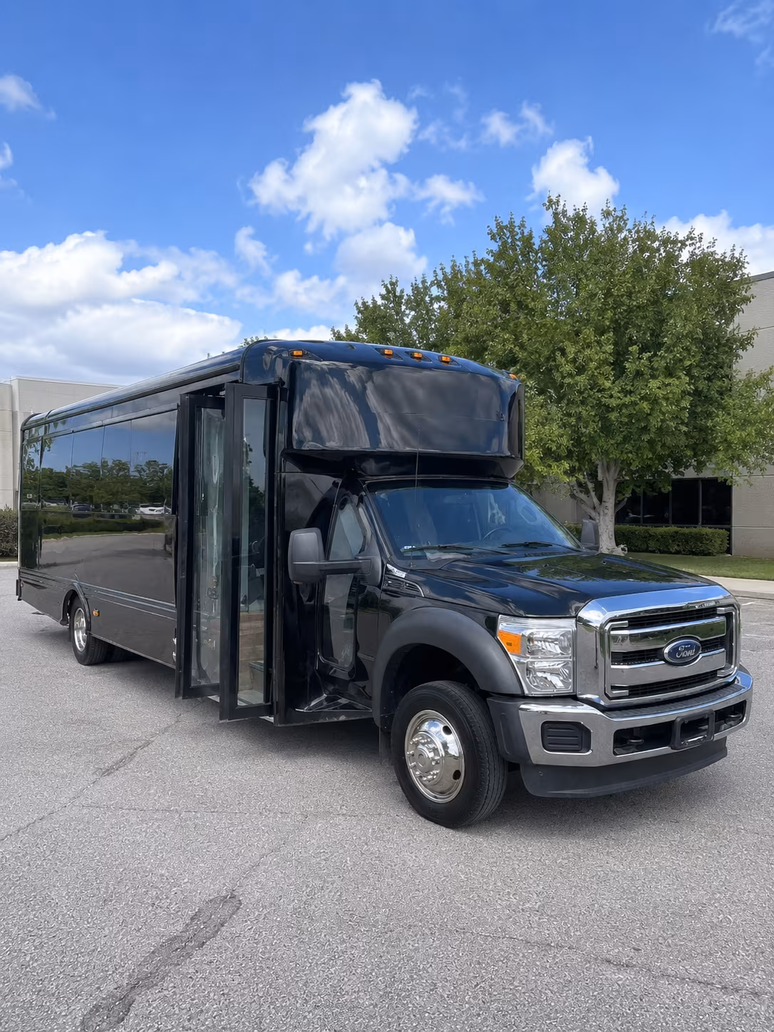 Miramar Winery Tour & Pub Crawl Transportation